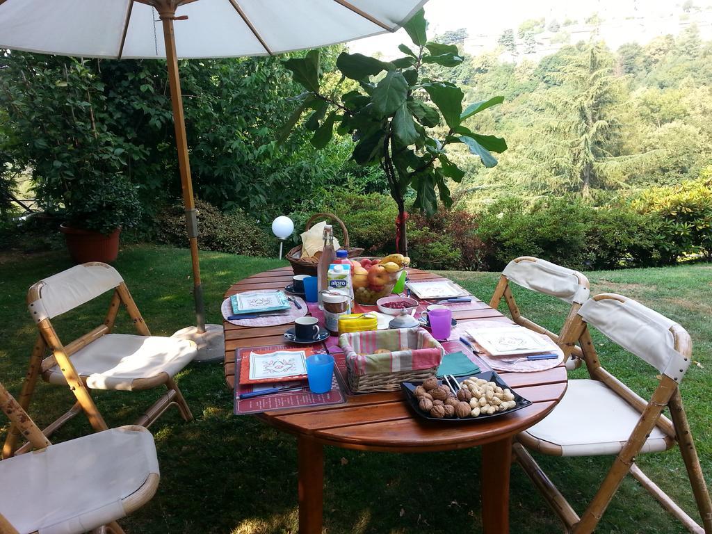 Casa Vacanze Le Violette Βίλα Brunate Εξωτερικό φωτογραφία