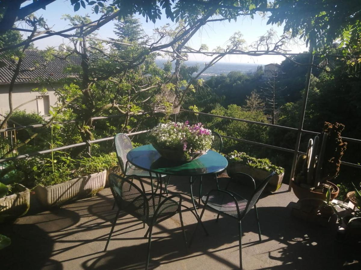 Casa Vacanze Le Violette Βίλα Brunate Εξωτερικό φωτογραφία