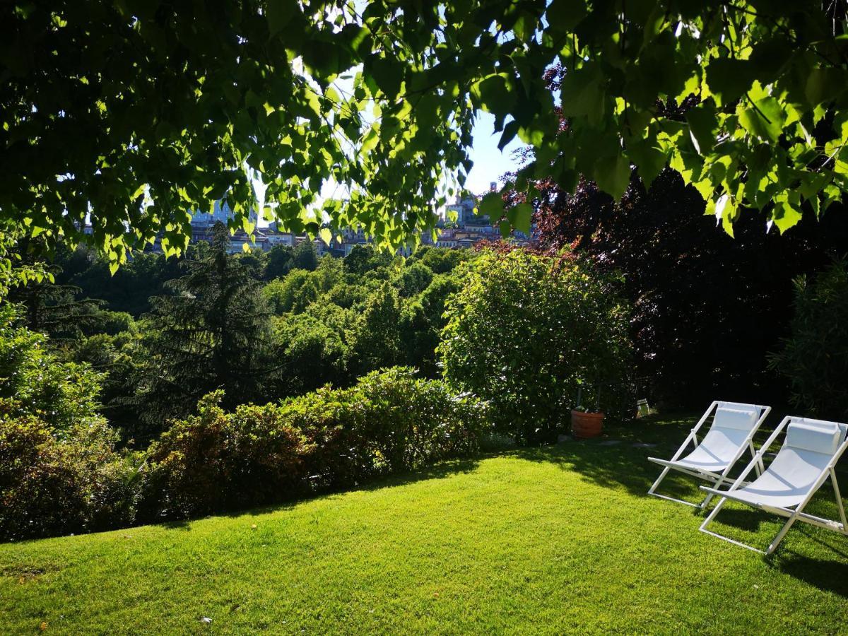 Casa Vacanze Le Violette Βίλα Brunate Εξωτερικό φωτογραφία